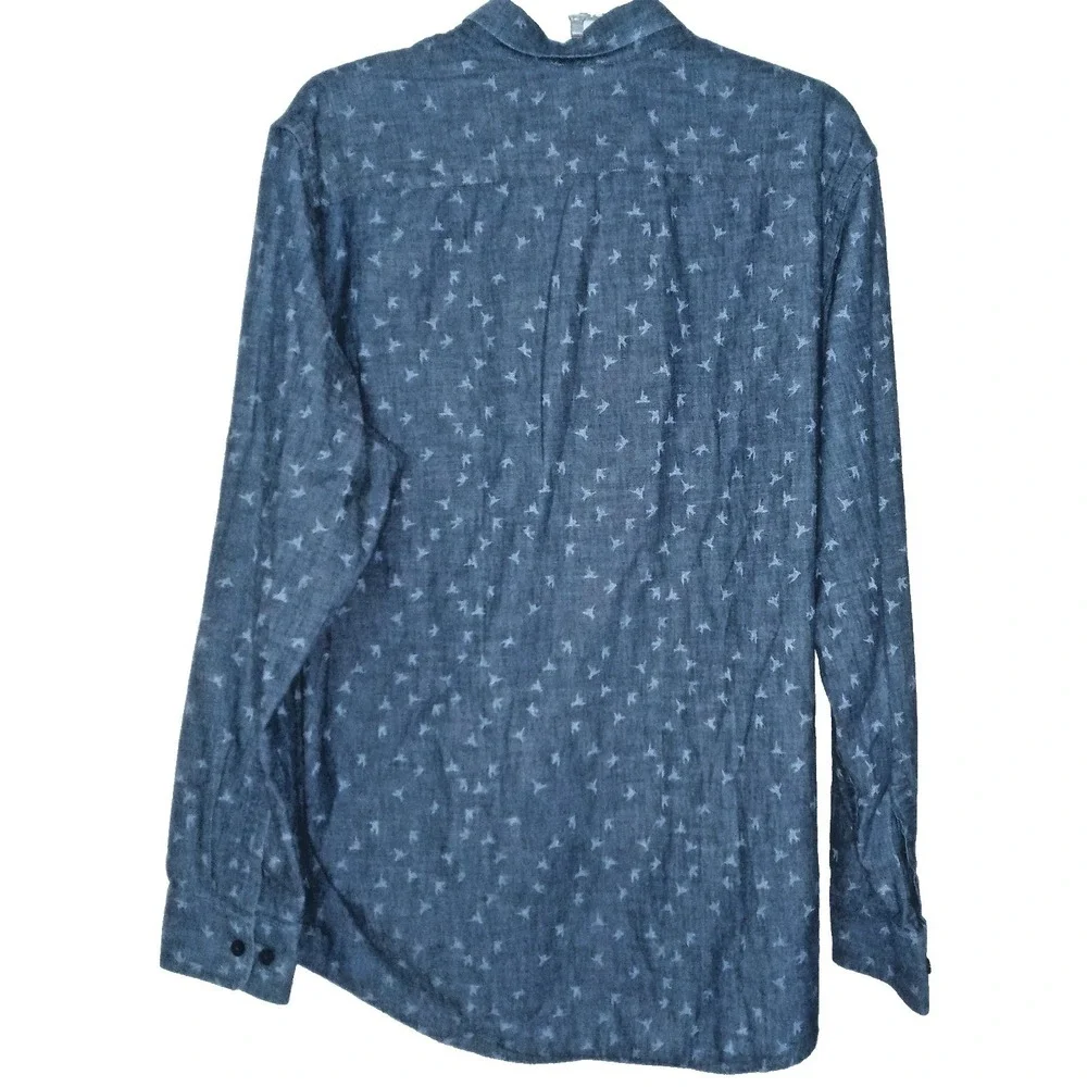 Banana Republic Shirt Mens XL Blue Cotton  Soft Wash Chambray LS Bird Print